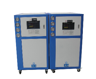 【廣東工業(yè)冷水機(jī)】三大特點，讓你維護(hù)更方便