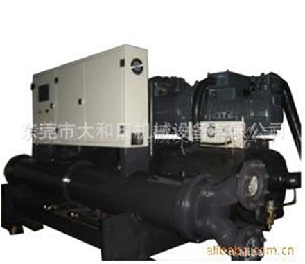 【螺桿式冷水機(jī)】率、低噪音、低震動(dòng)